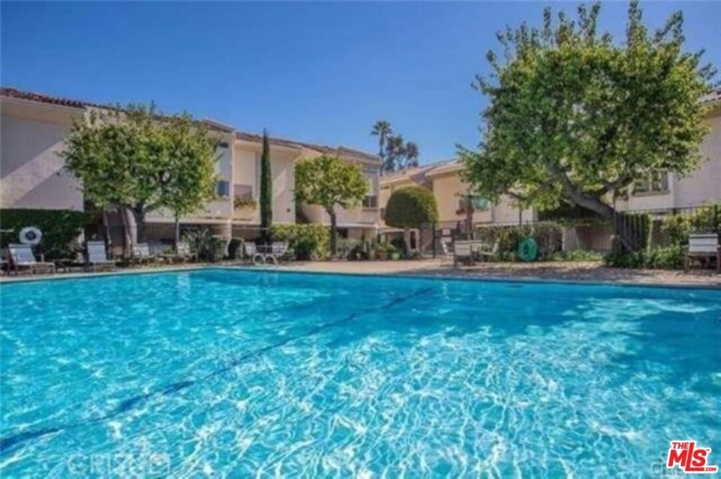 23918 De Ville Way - Photo 61