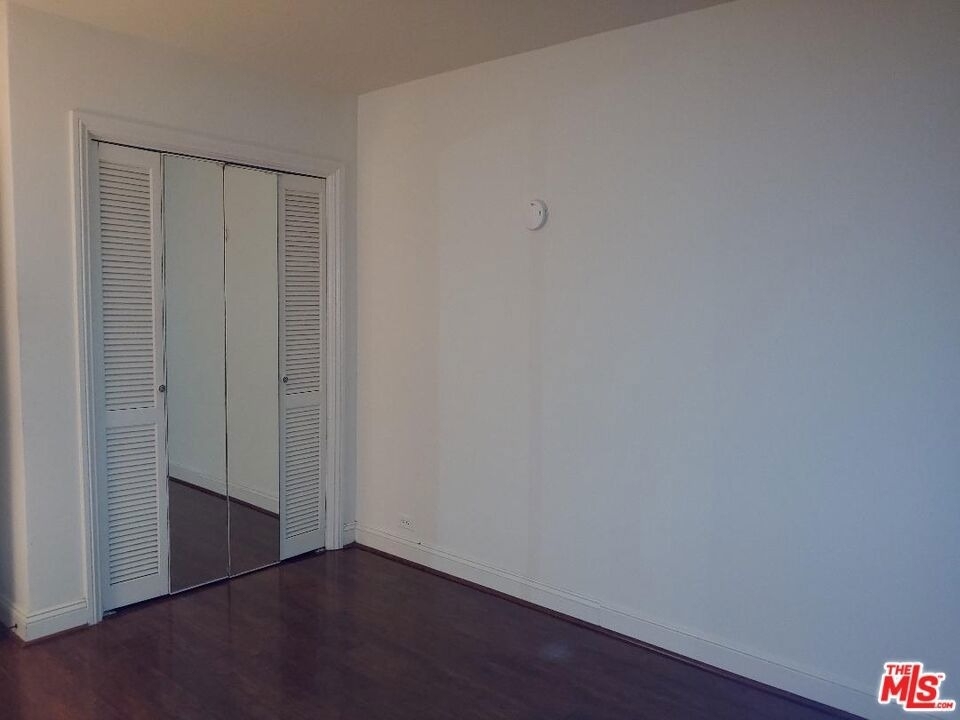23918 De Ville Way - Photo 25