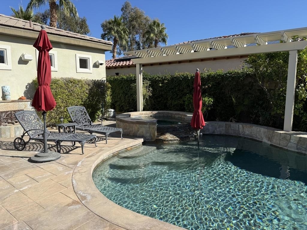 81220 Victoria Lane - Photo 1