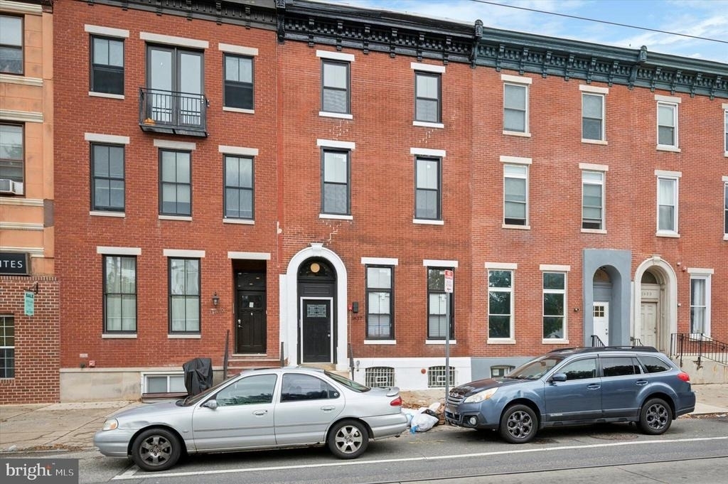 1637 W Girard Avenue - Photo 13
