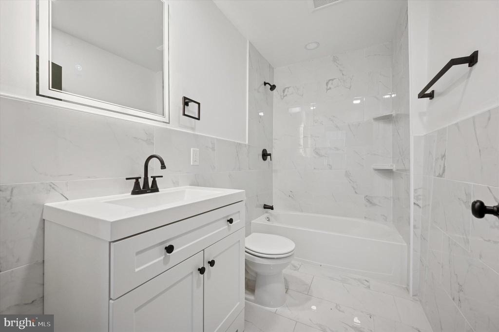 1637 W Girard Avenue - Photo 10