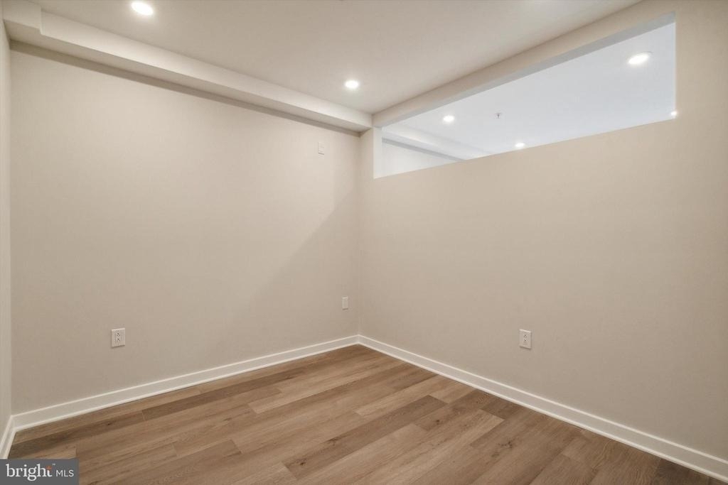 3449 Scotts Lane - Photo 4