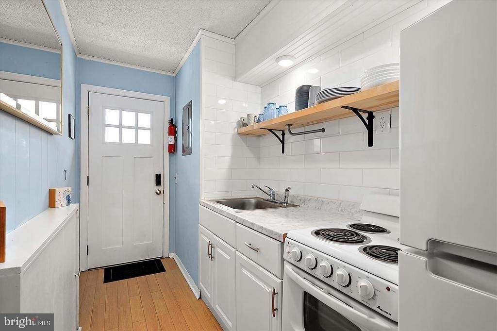 12 72nd Street - Photo 8