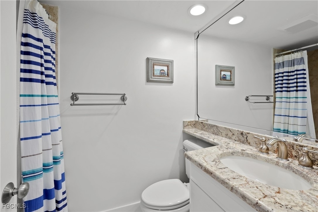 10562 Gulf Shore Drive - Photo 3