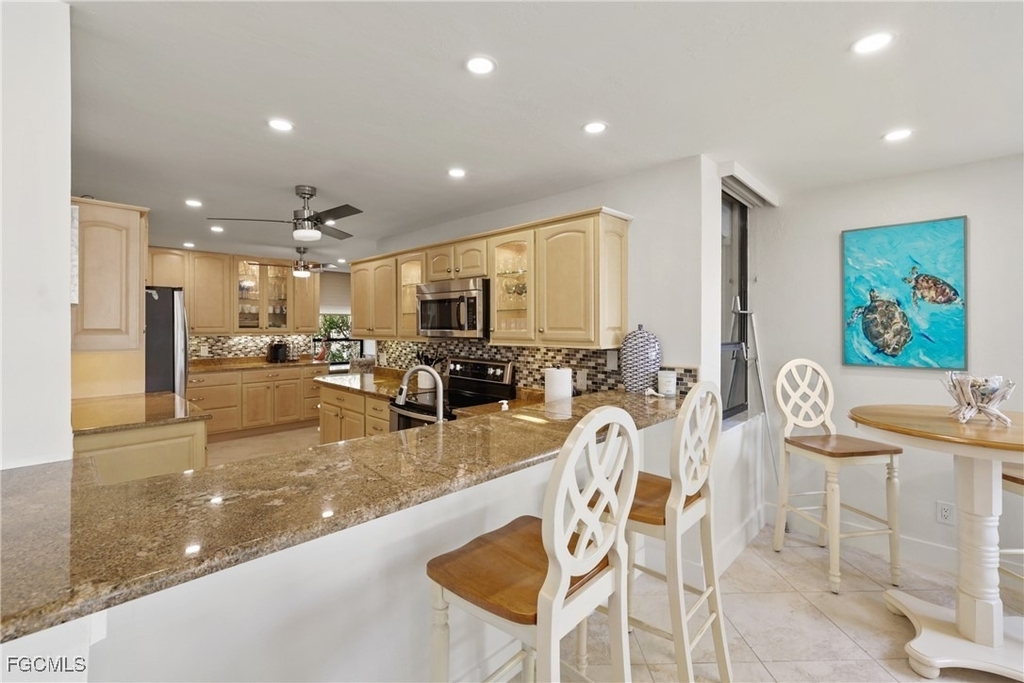 10562 Gulf Shore Drive - Photo 8