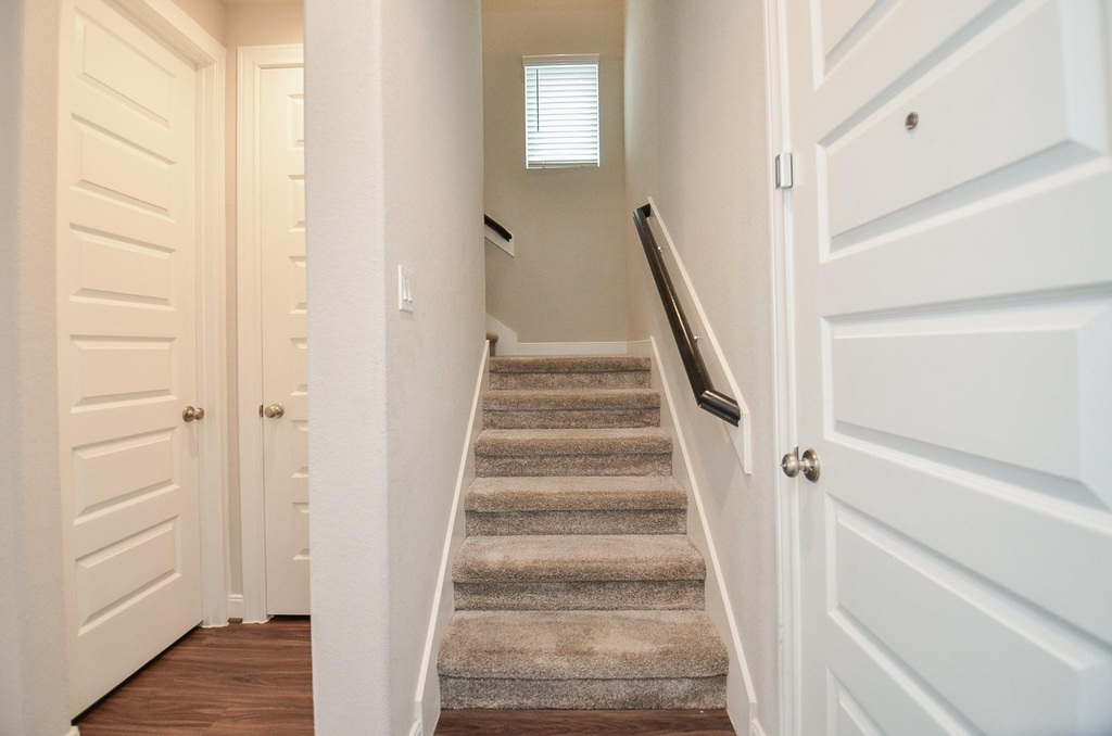 9821 Prairie Garden Lane - Photo 23