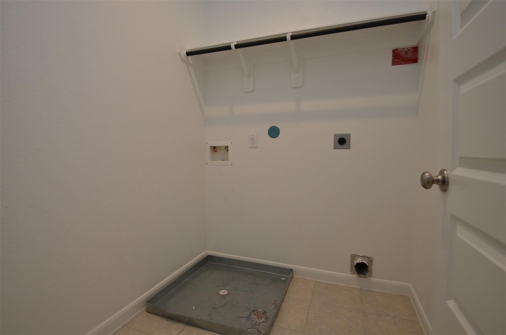 9821 Prairie Garden Lane - Photo 31