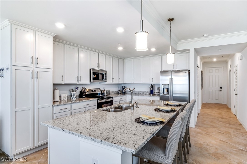 43030 Greenway Boulevard - Photo 2