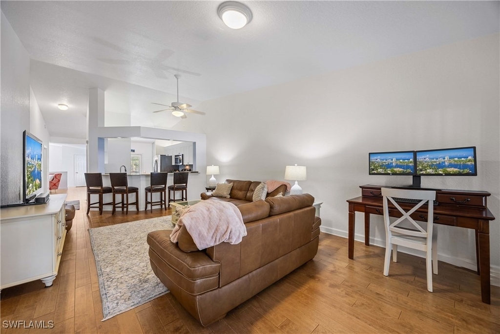 7050 Barrington Circle - Photo 8