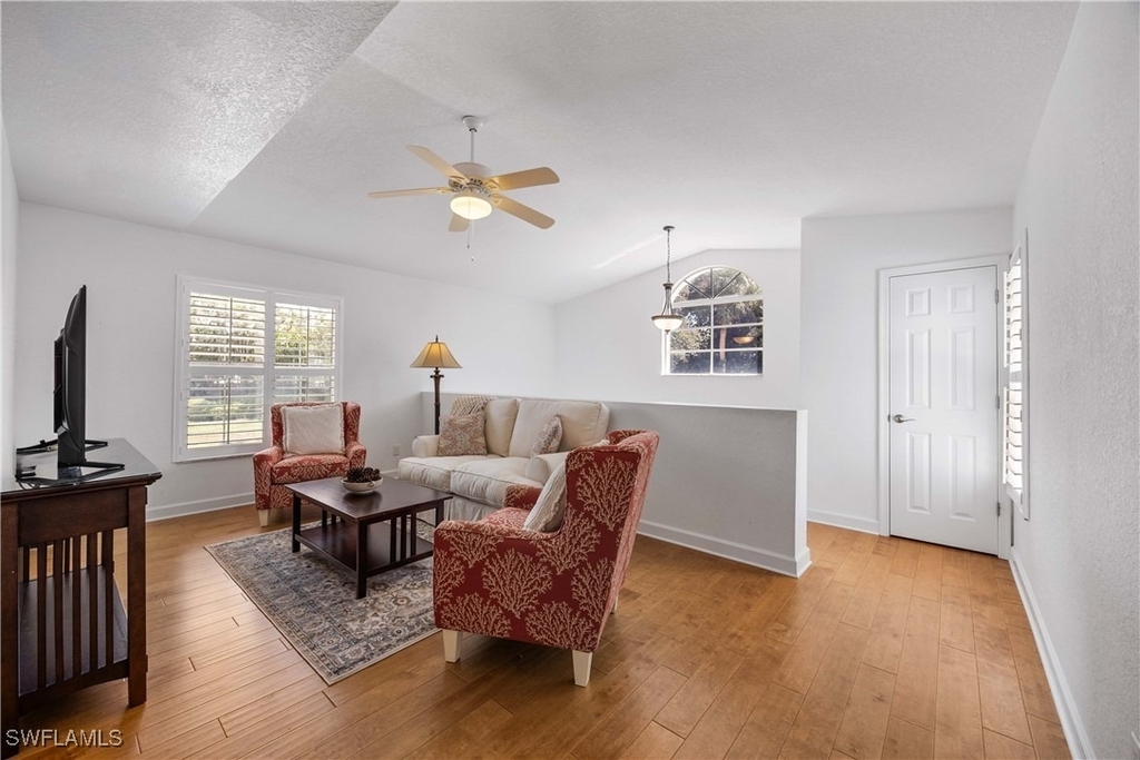7050 Barrington Circle - Photo 3