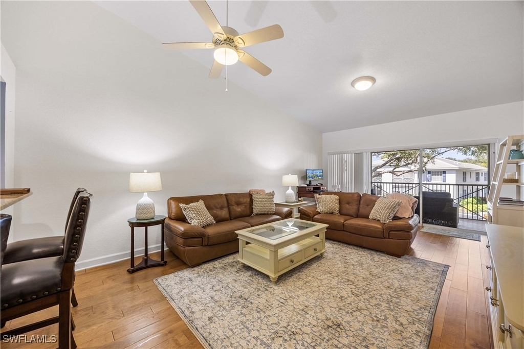 7050 Barrington Circle - Photo 6