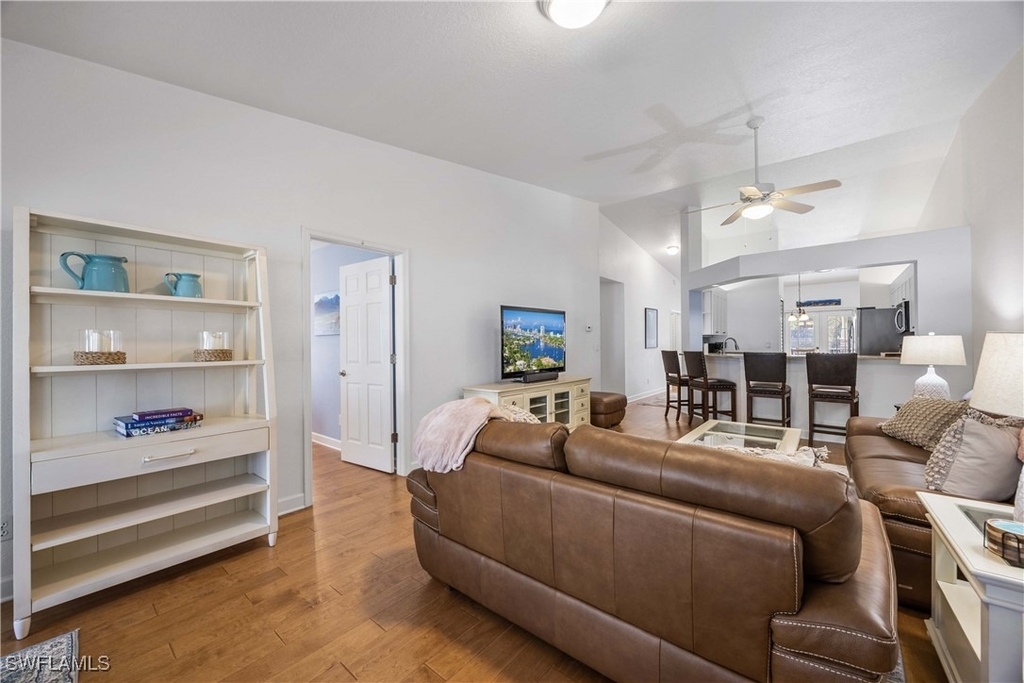 7050 Barrington Circle - Photo 9