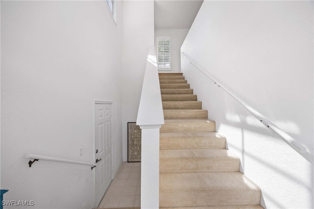 7050 Barrington Circle - Photo 2