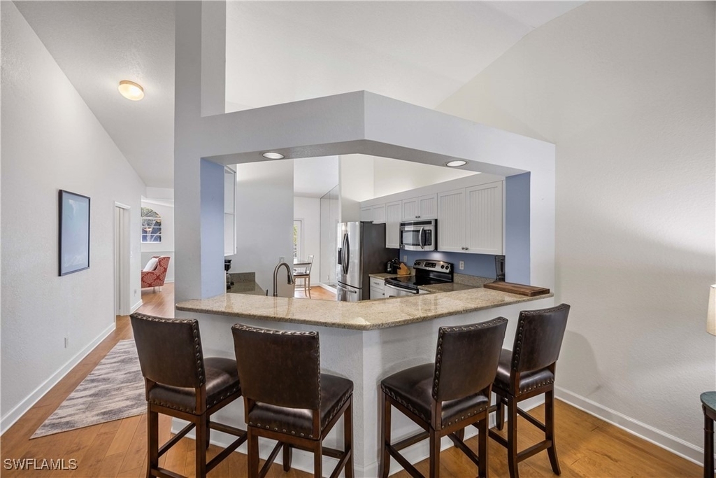 7050 Barrington Circle - Photo 11