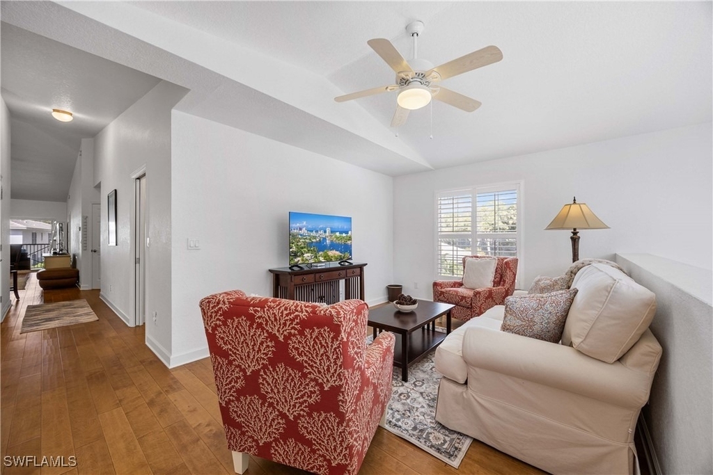 7050 Barrington Circle - Photo 4