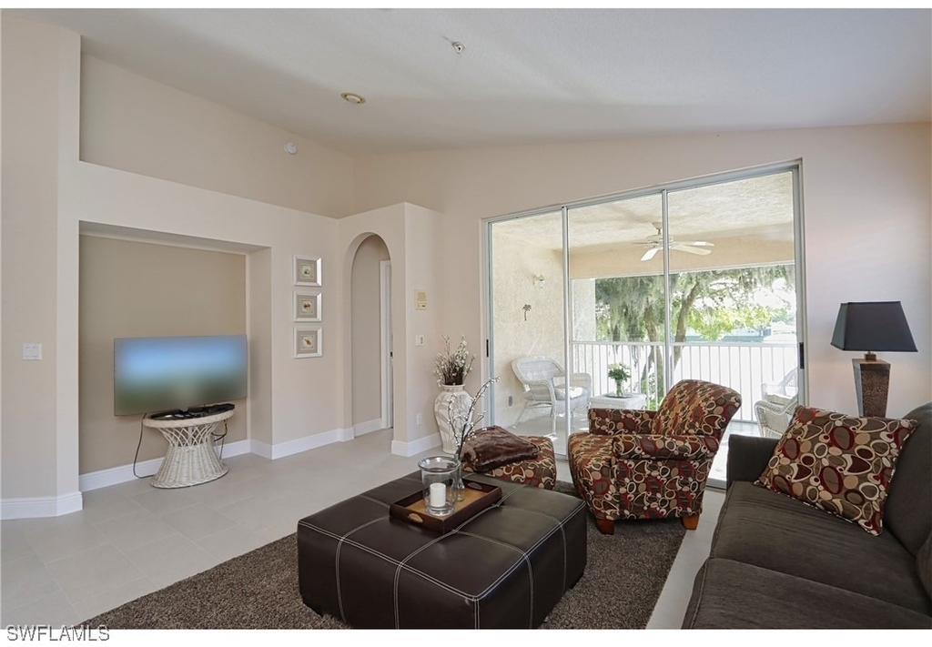 6544 Huntington Lakes Circle - Photo 4