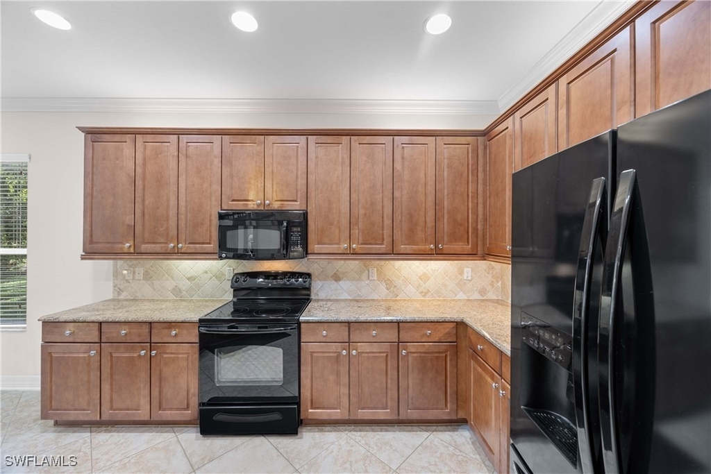 6542 Marbella Drive - Photo 13