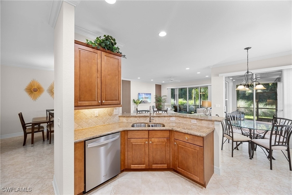 6542 Marbella Drive - Photo 14