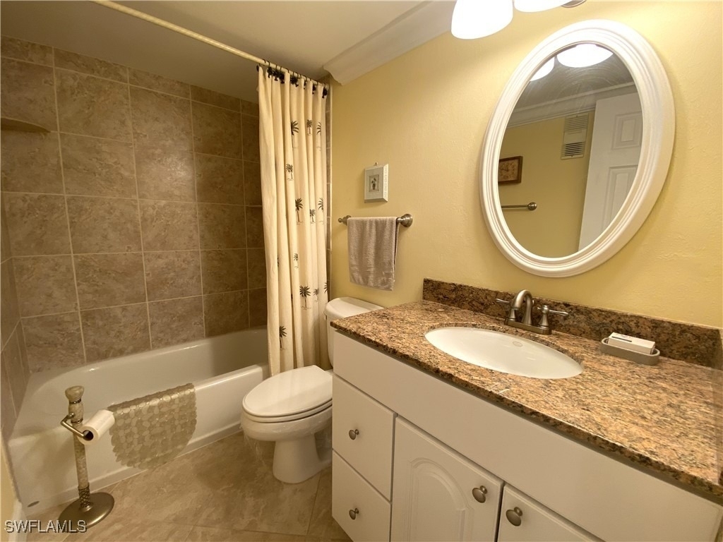 555 Park Shore Drive - Photo 17