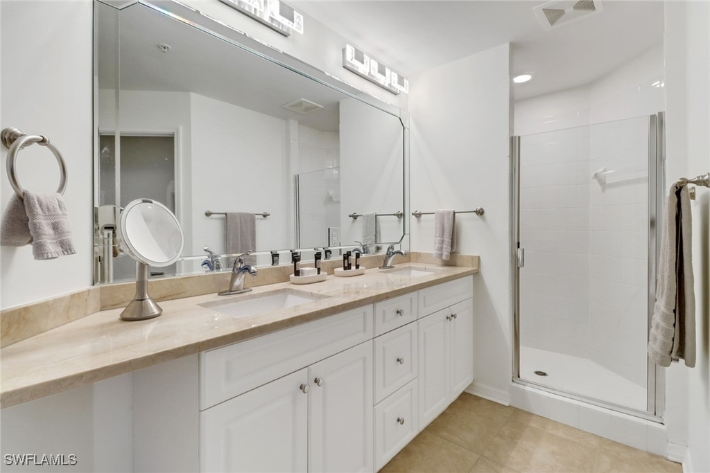 450 Bayfront Place - Photo 13