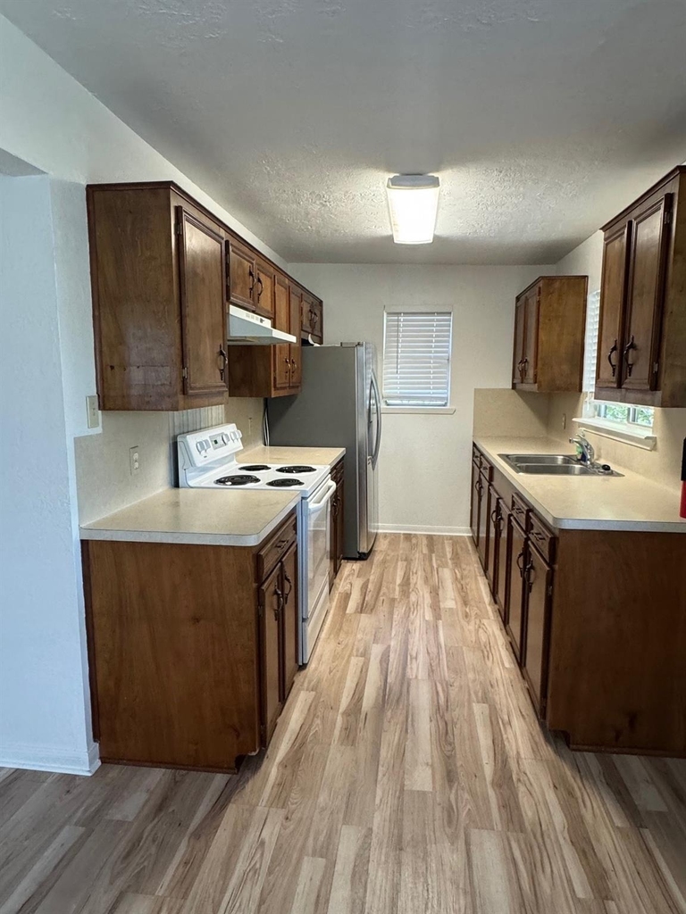 18121 Atkinson Lane - Photo 13
