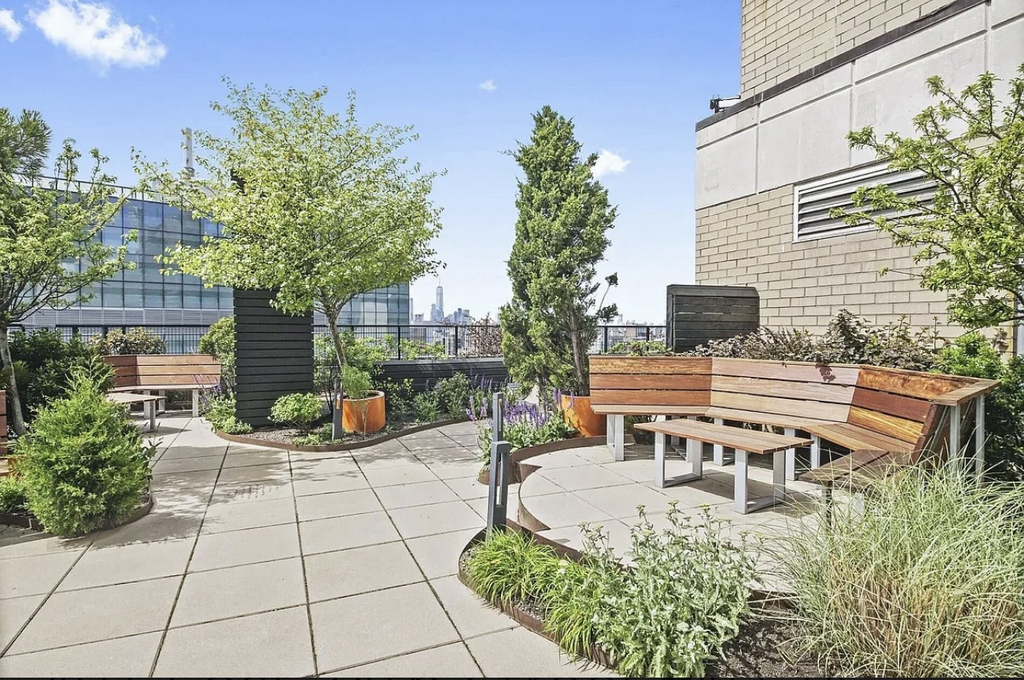 401 East 34th Street, Unit N12a - Photo 6