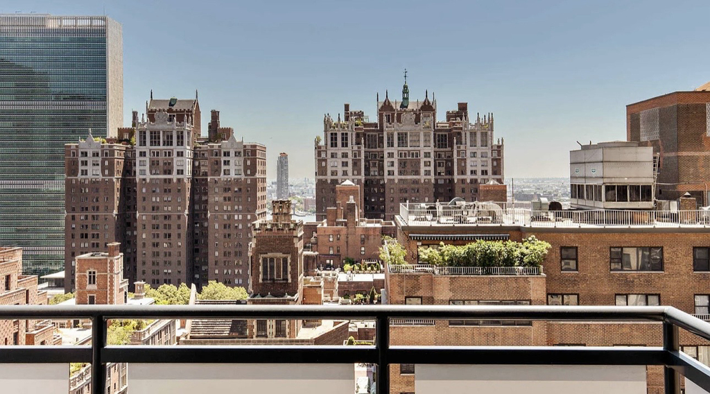 245 East 40th Street, Unit 21a - Photo 6