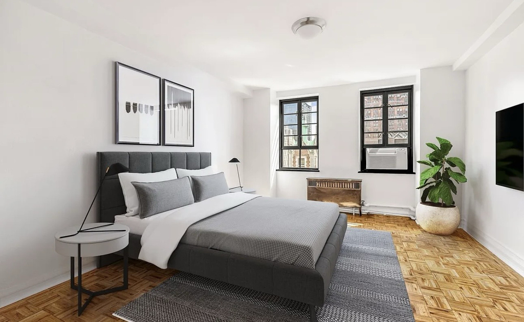 307-310 East 44th Street, Unit 1705 - Photo 5