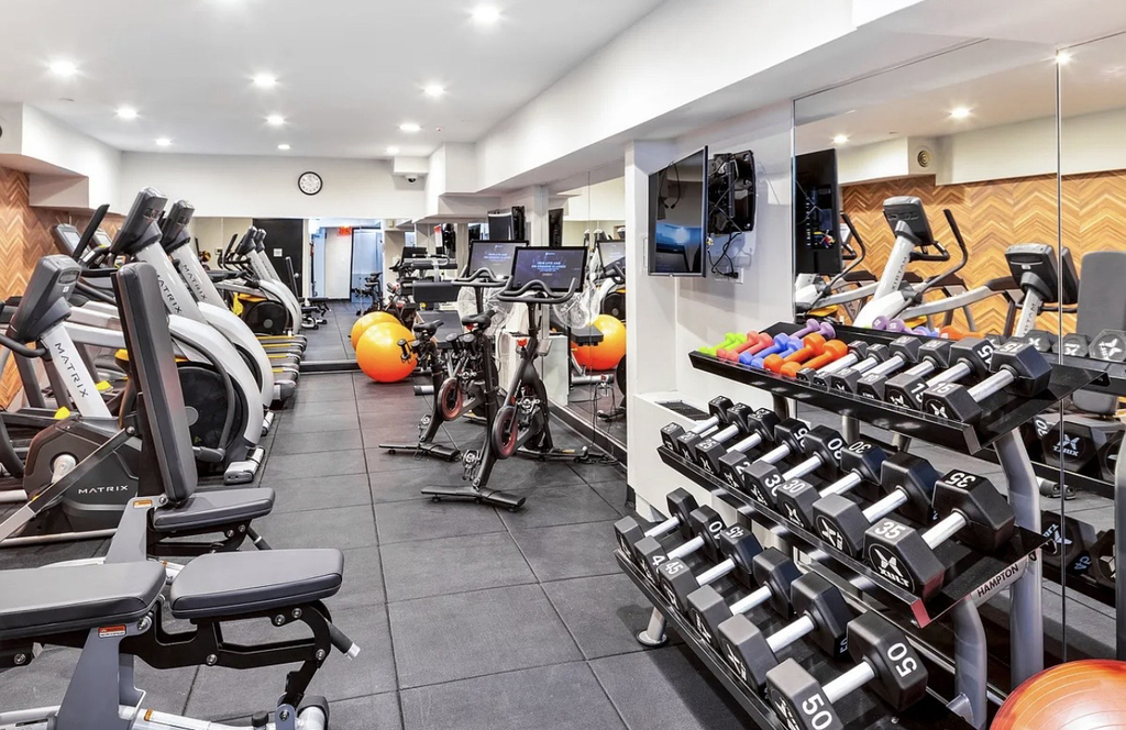 417 East 57th Street, Unit 16d - Photo 8