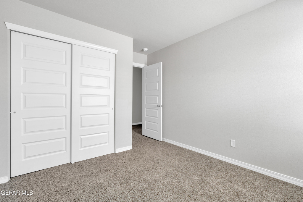 12260 Desert Wolf Avenue - Photo 38