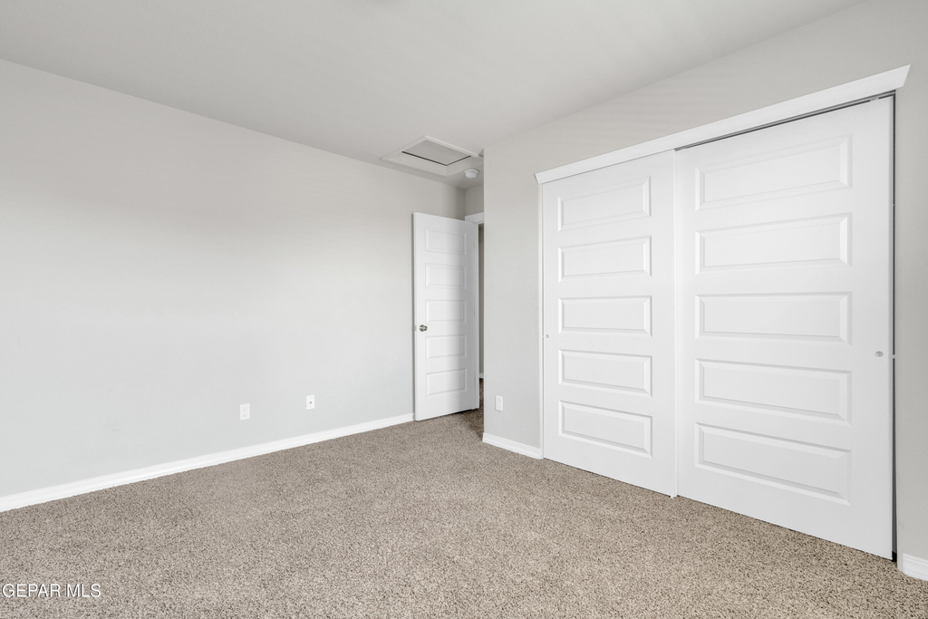 12260 Desert Wolf Avenue - Photo 37