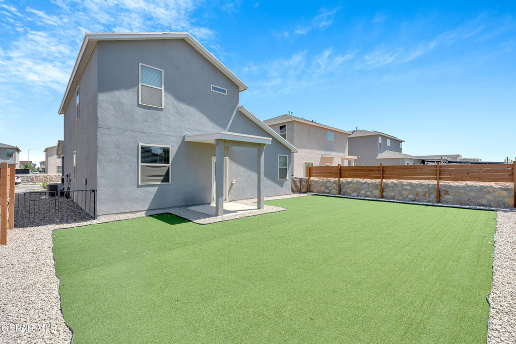 12260 Desert Wolf Avenue - Photo 43