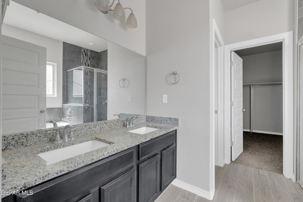 12260 Desert Wolf Avenue - Photo 13