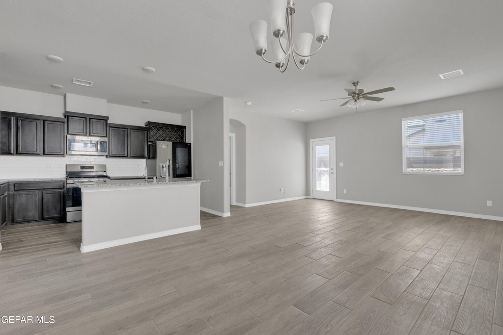 12260 Desert Wolf Avenue - Photo 20