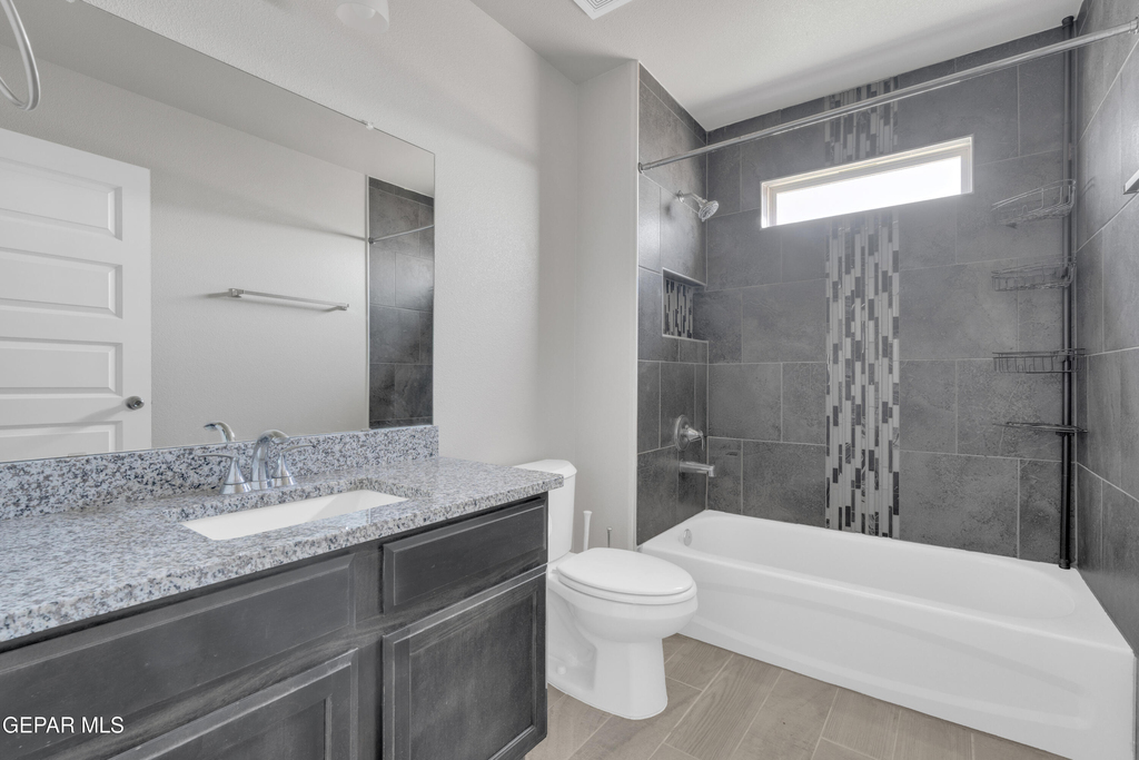 12260 Desert Wolf Avenue - Photo 33