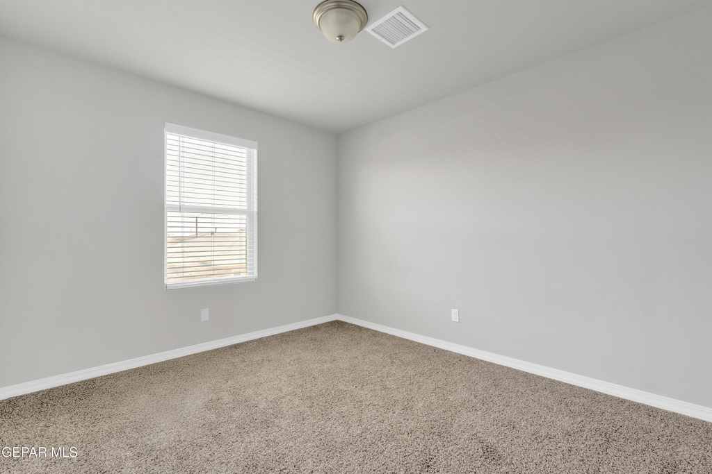 12260 Desert Wolf Avenue - Photo 36