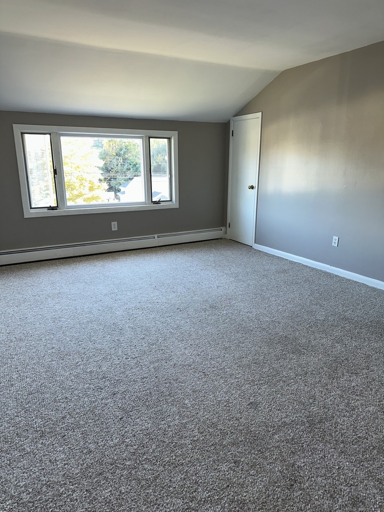 466 Merritt Street - Photo 4