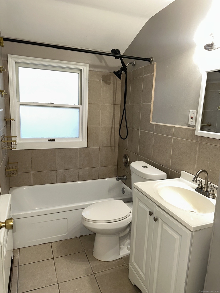 466 Merritt Street - Photo 5