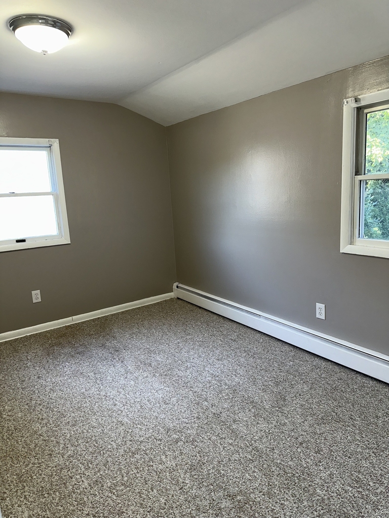 466 Merritt Street - Photo 6