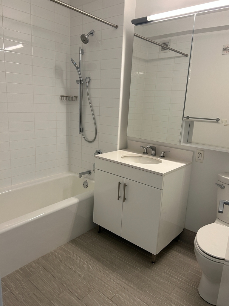 11th Ave & West 57th St - Photo 11