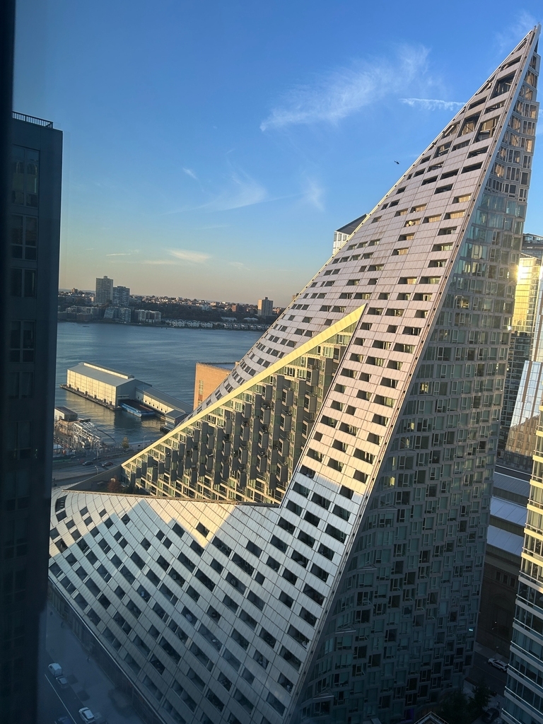 11th Ave & West 57th St - Photo 5