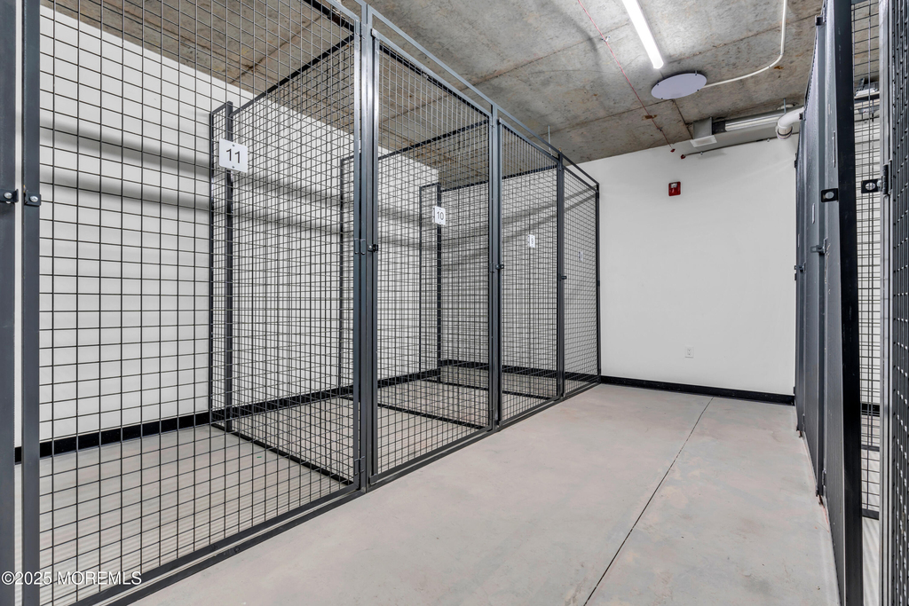 120 Monmouth Street - Photo 33