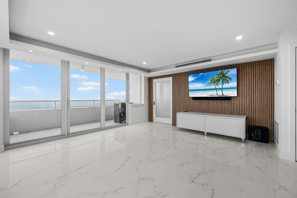 545 S Fort Lauderdale Beach Boulevard - Photo 4