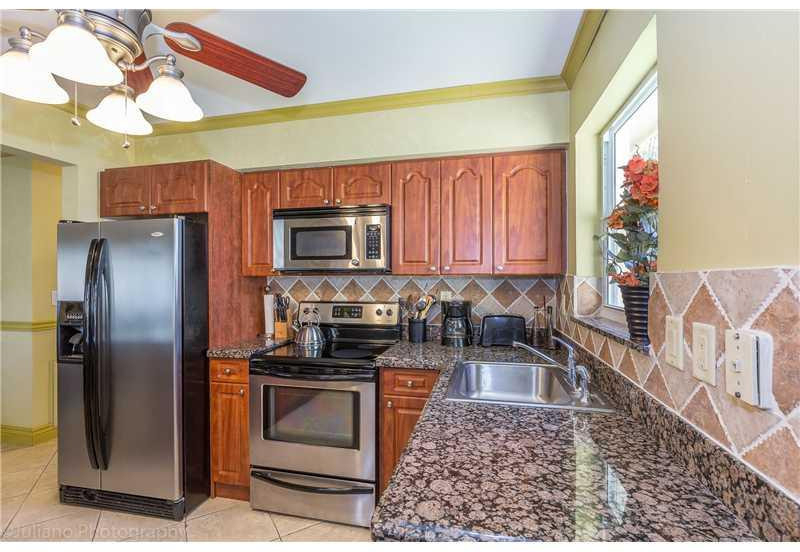 160 Se 12th Street - Photo 9