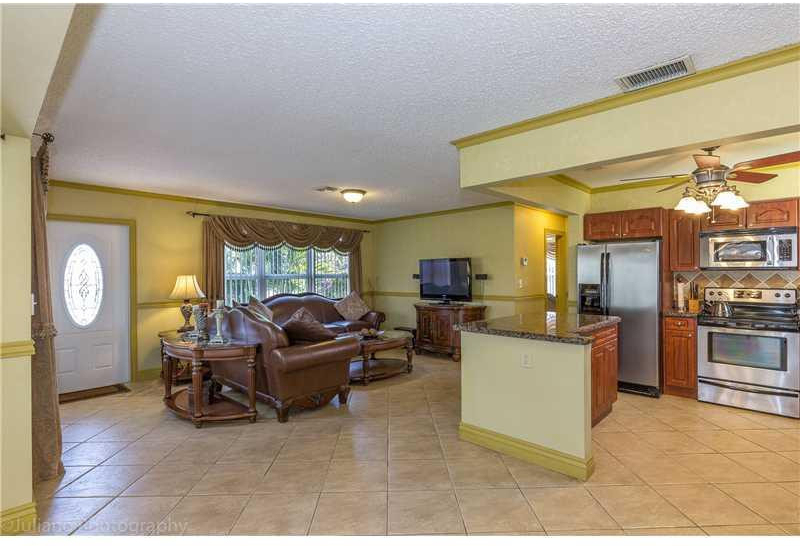 160 Se 12th Street - Photo 3