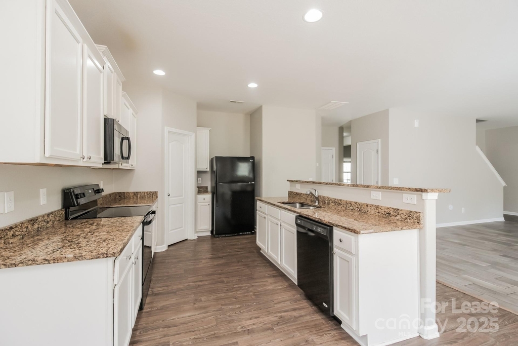 8427 Paw Valley Lane - Photo 5