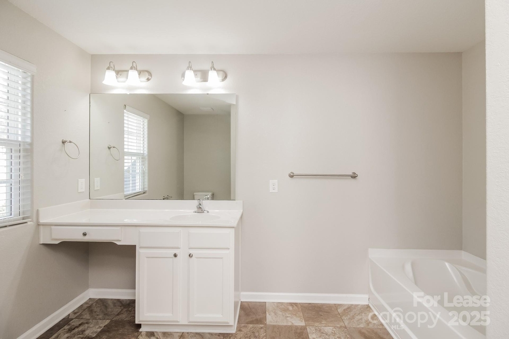 8427 Paw Valley Lane - Photo 9
