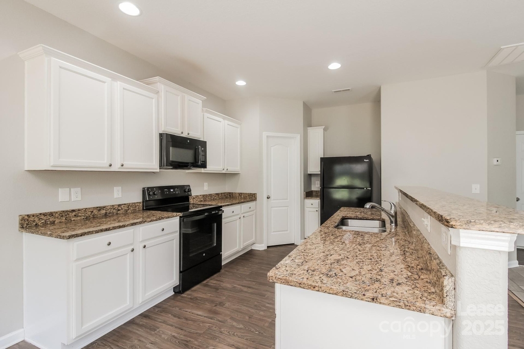 8427 Paw Valley Lane - Photo 6