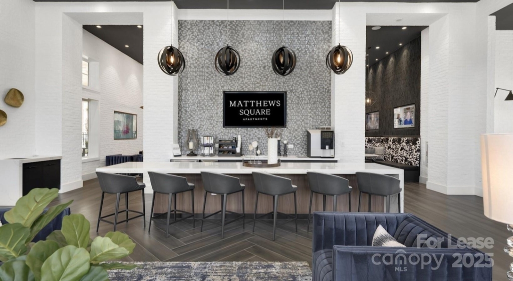 4010 Waiting Street - Photo 13