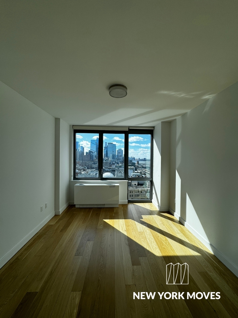  11th Ave & West 57th St - Photo 7